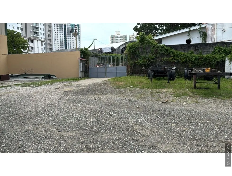 Warehouse for Rent in Carrasquilla