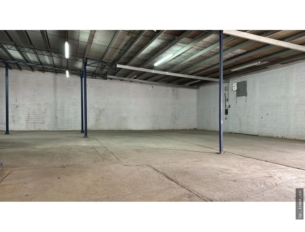 Warehouse for Rent in Carrasquilla