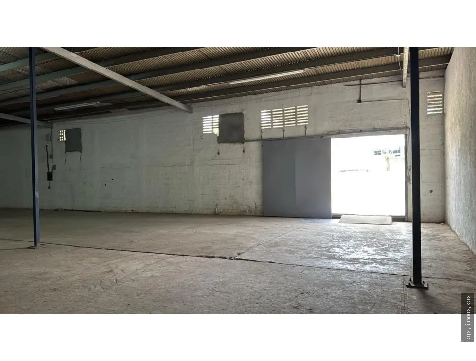 Warehouse for Rent in Carrasquilla