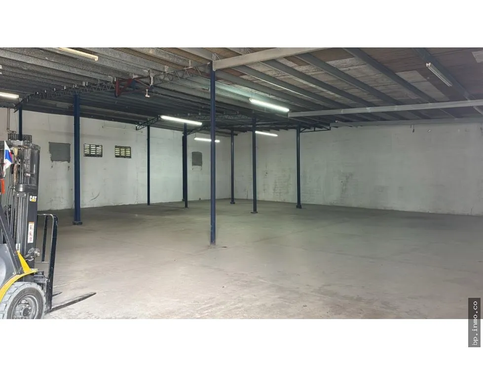 Warehouse for Rent in Carrasquilla