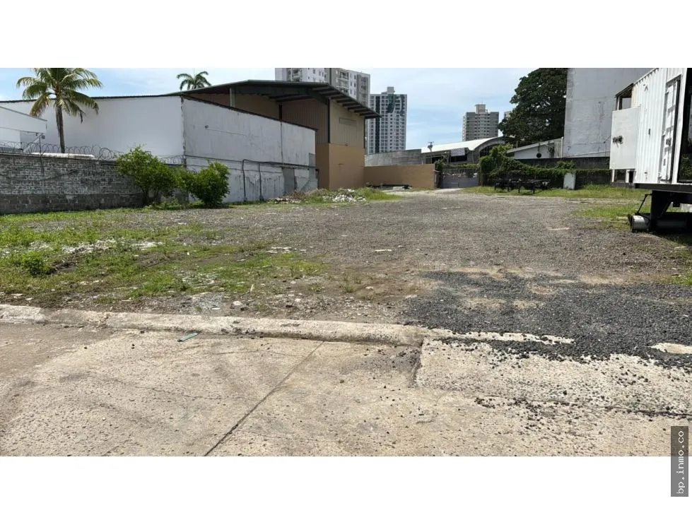 Warehouse for Rent in Carrasquilla