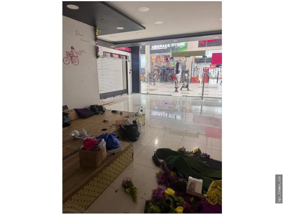 COMMERCIAL SPACES FOR SALE AT MEGAMALL