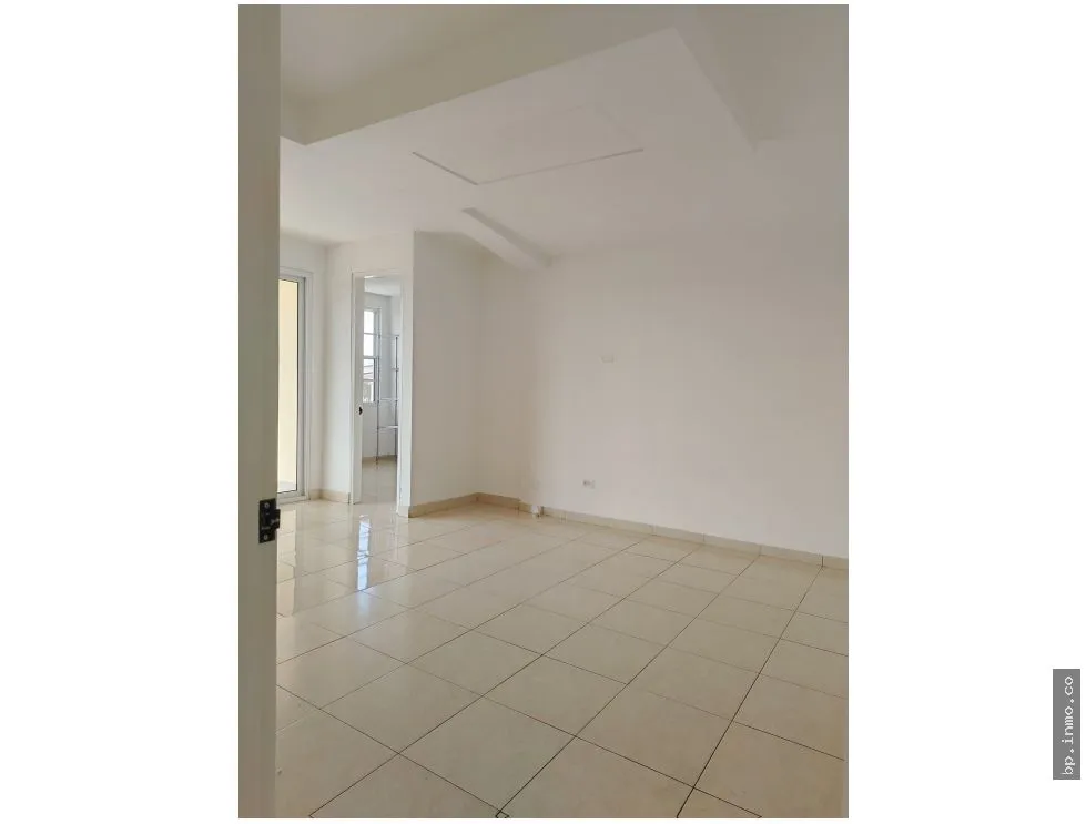 HOUSE FOR SALE IN PRADERAS DEL ROCIO, VILLA ZAITA