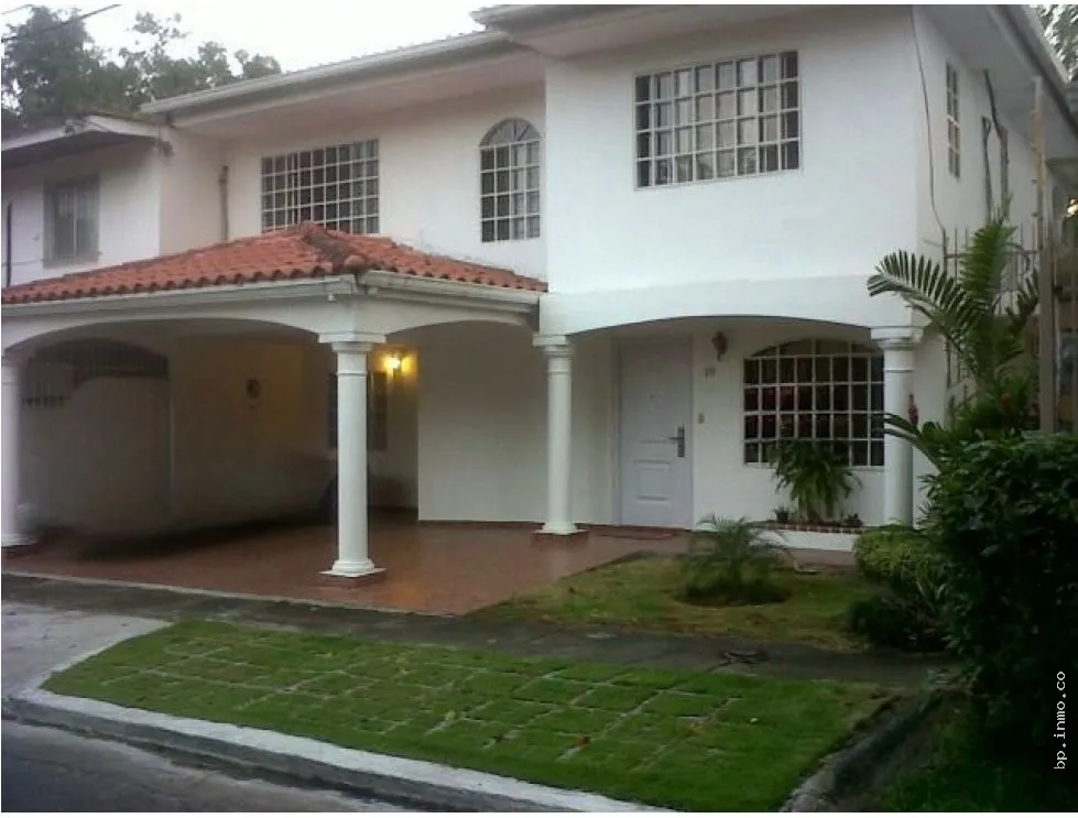 Maison unifamiliale à Pueblo Nuevo à vendre