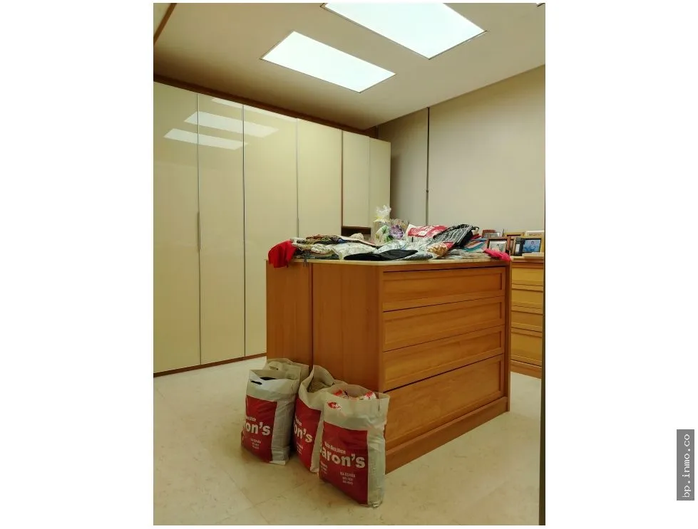 APARTMENT FOR SALE IN PACIFIC POINT