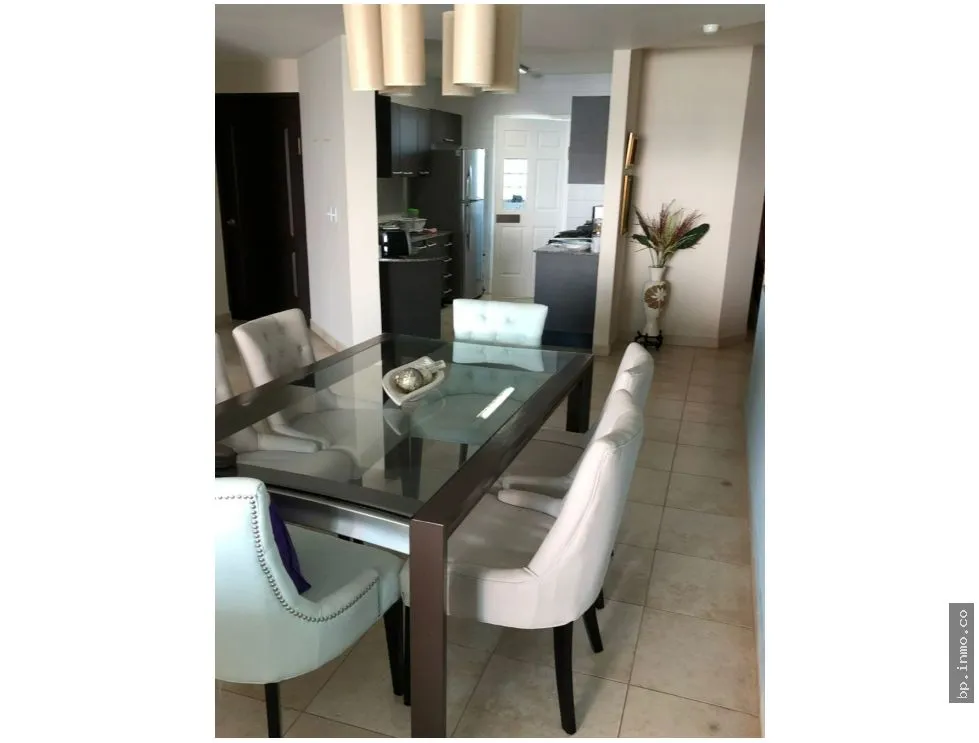 Apartment for Sale in Coronado Country Club