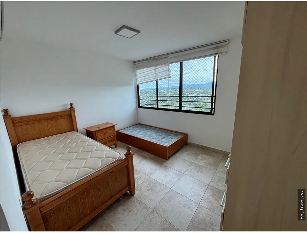 Apartment for Sale at Coronado Country Club