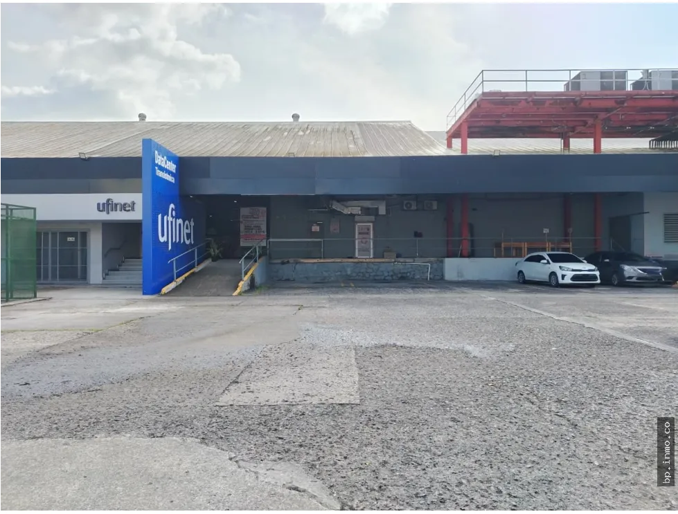 WAREHOUSE FOR RENT 750 m² ON TRANSISTMICA HIGHWAY