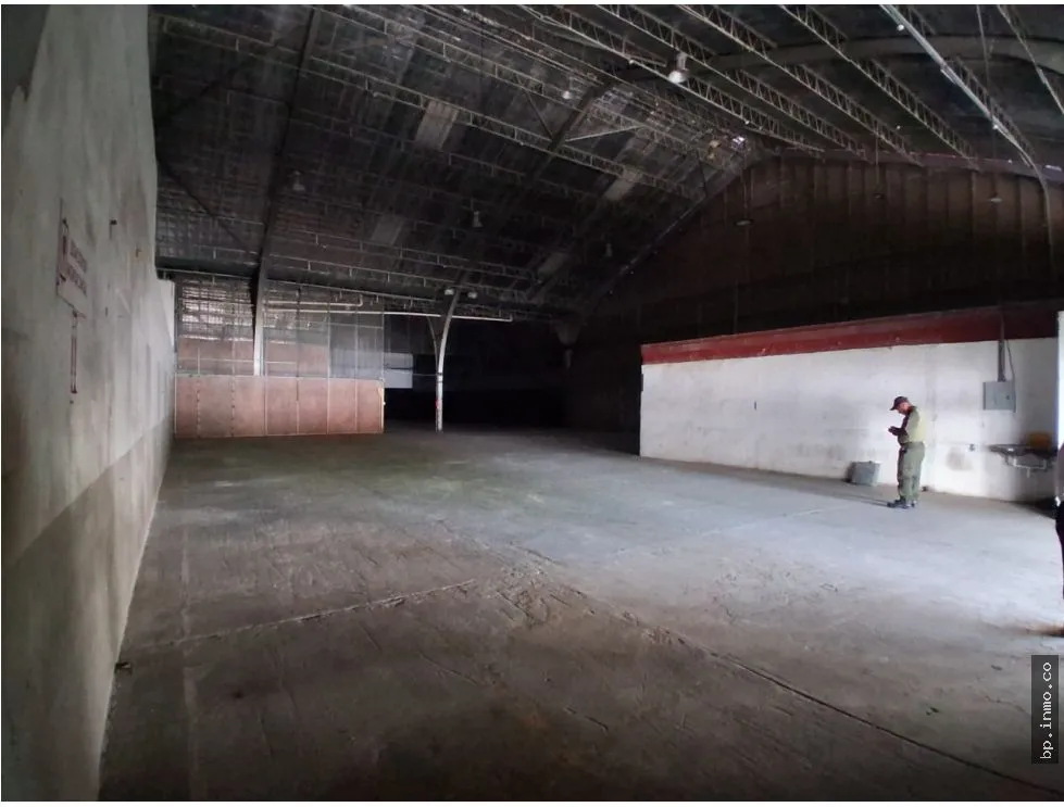 WAREHOUSE FOR RENT 750 m² ON TRANSISTMICA HIGHWAY