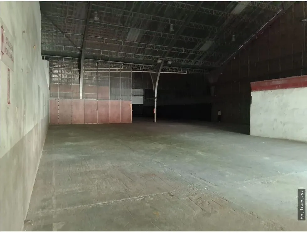 WAREHOUSE FOR RENT 750 m² ON TRANSISTMICA HIGHWAY