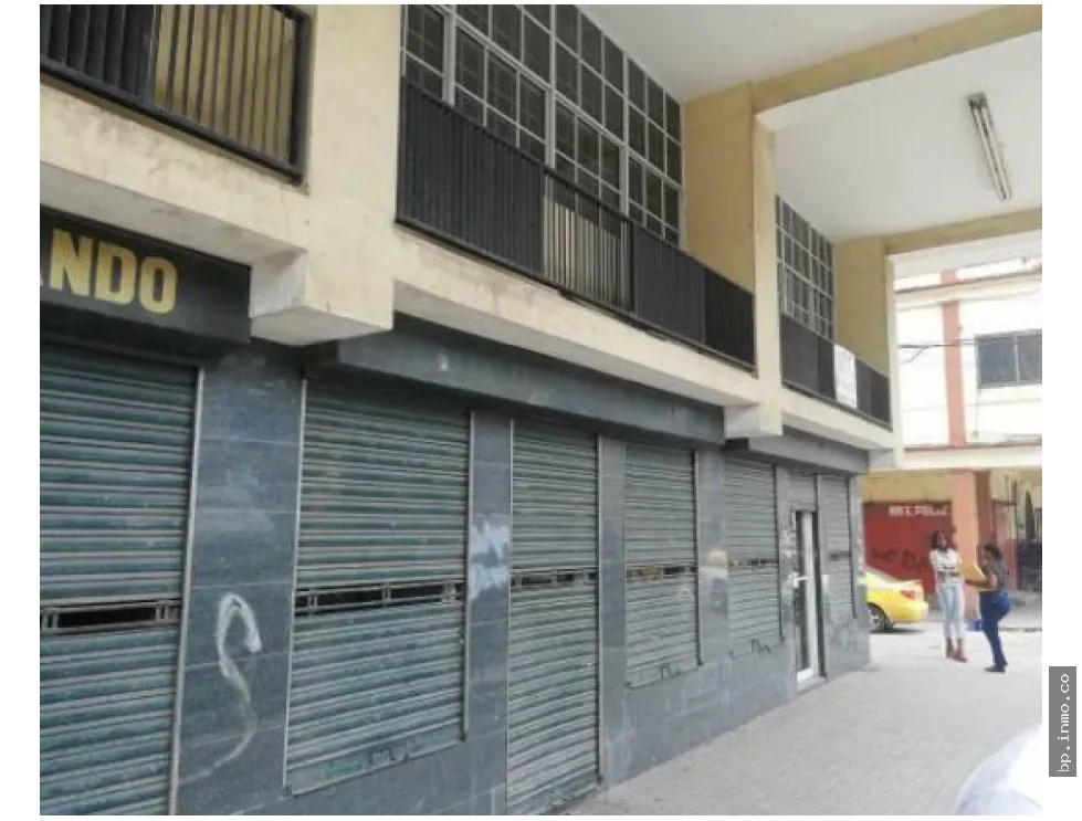 COMMERCIAL BUILDING FOR SALE IN COLÓN