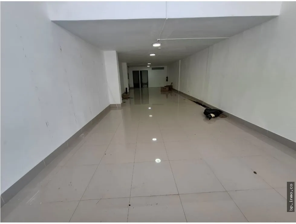 COMMERCIAL SPACE FOR RENT IN BELLA VISTA