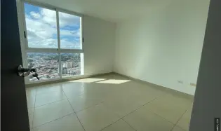 APARTMENT FOR SALE IN KING'S PARK