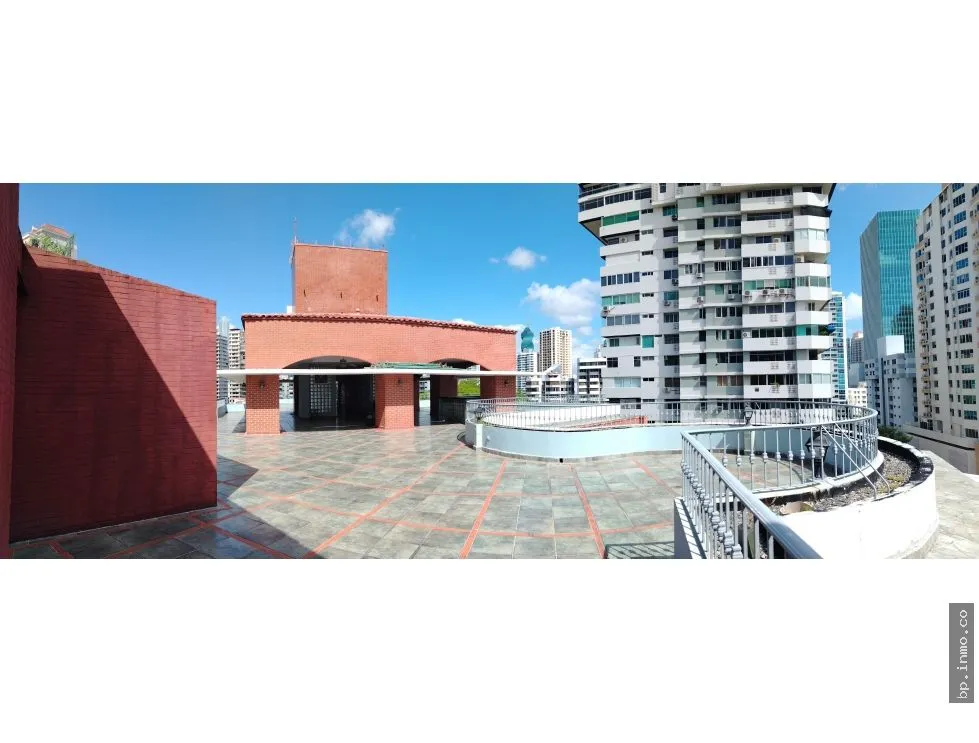 BUILDING FOR SALE IN PUNTA PAITILLA