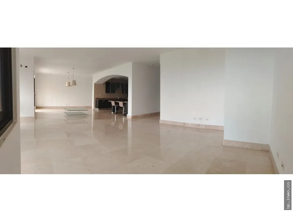 APARTMENT FOR SALE IN PH AMADOR HEIGHTS, AMADOR