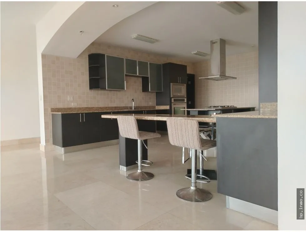APARTMENT FOR SALE IN PH AMADOR HEIGHTS, AMADOR