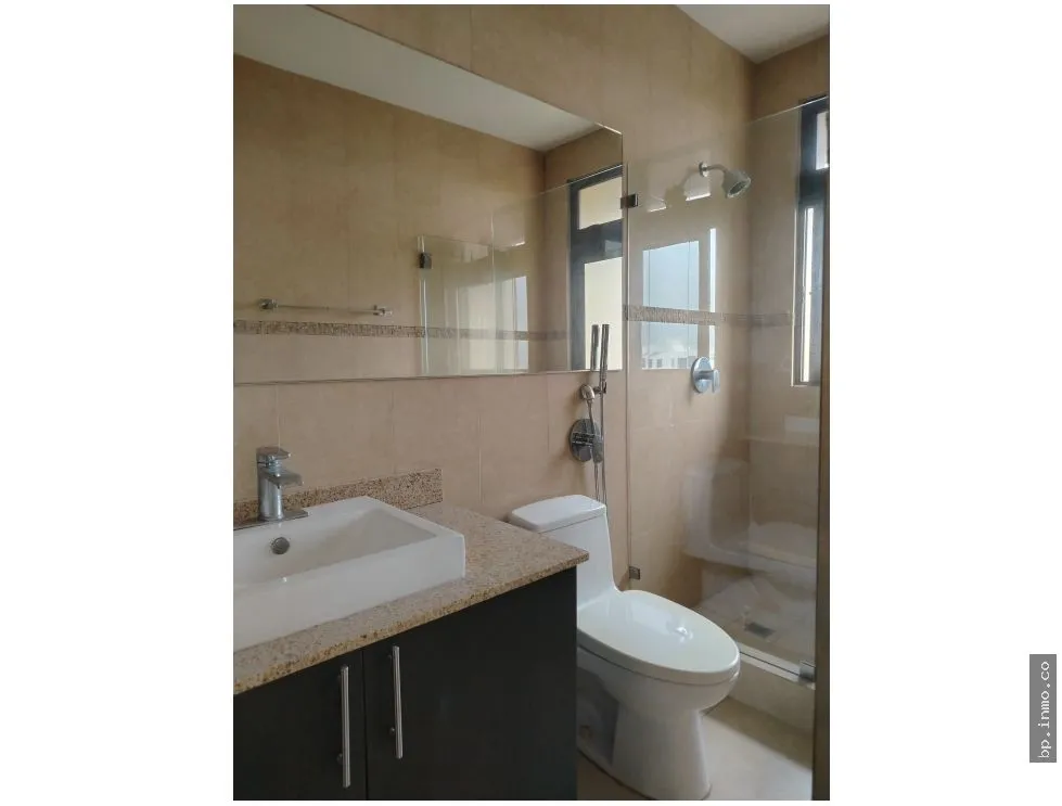 APARTMENT FOR SALE IN PH AMADOR HEIGHTS, AMADOR