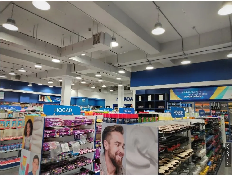 COMMERCIAL SPACE FOR SALE IN ALBROOK, ZEBRA CORRIDOR