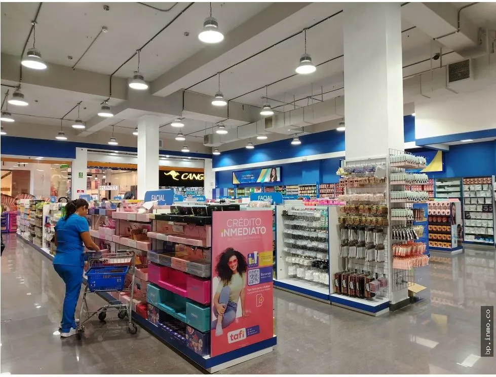 COMMERCIAL SPACE FOR SALE IN ALBROOK, ZEBRA CORRIDOR
