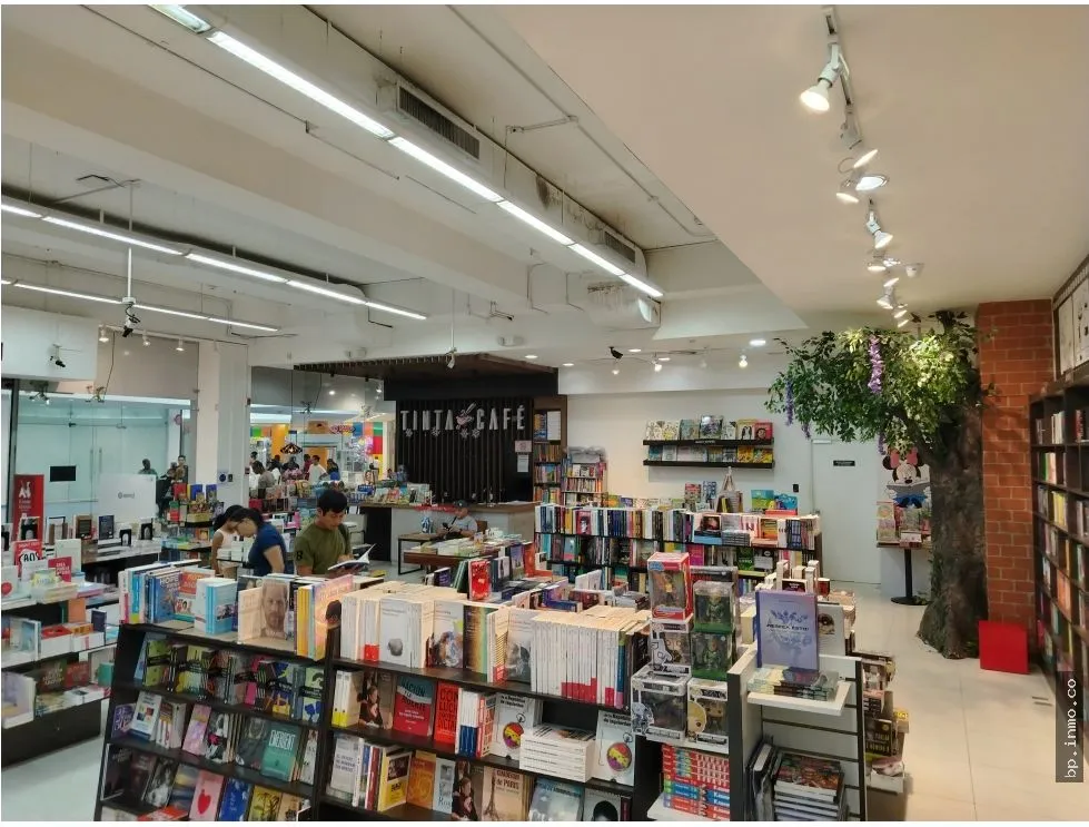Commercial Space for Sale in Albrook, Dolphin Corridor