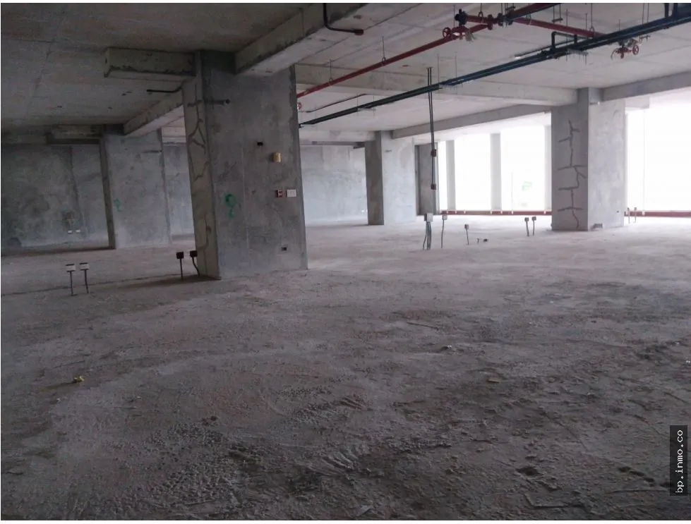 OFFICE SPACES FOR LEASE AT THE TOWERS BUSINESS PLAZA