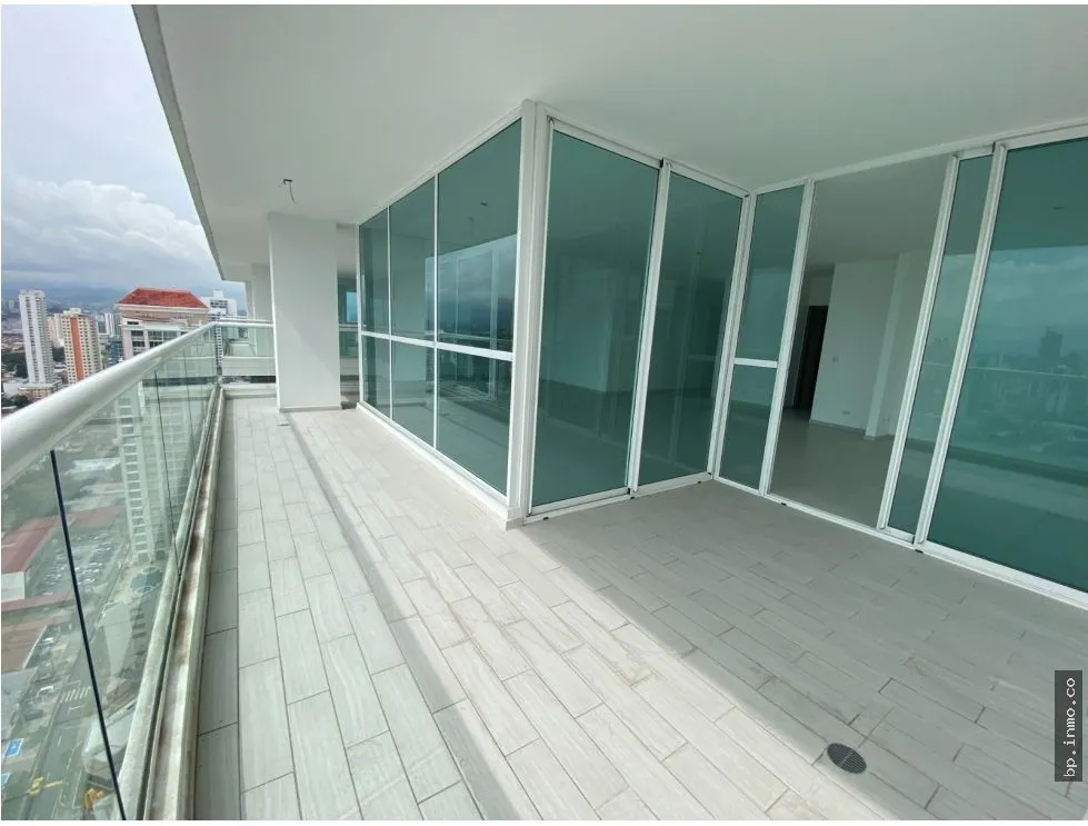 Apartment for Sale in The Towers Residences, Calle 50