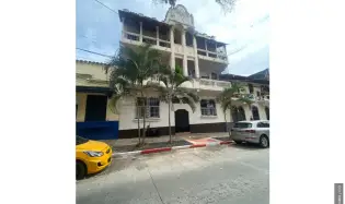HOUSE FOR SALE STUDENTS, SANTA ANA