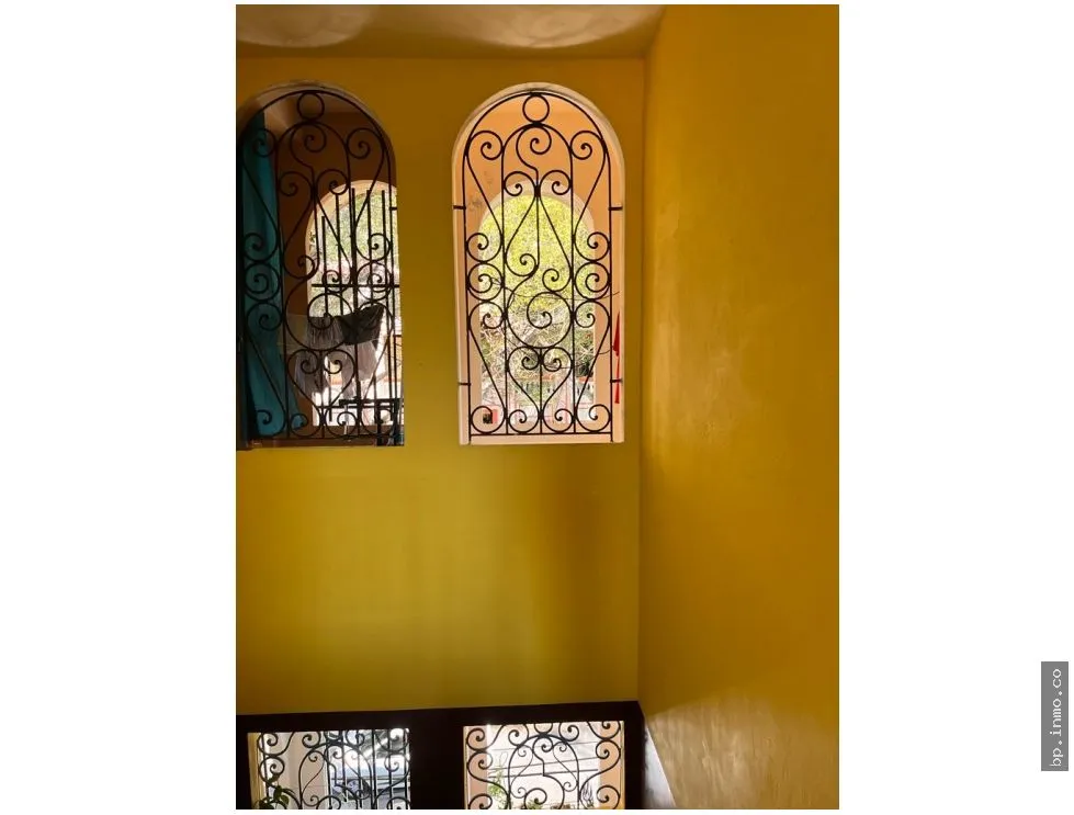 HOUSE FOR SALE STUDENTS, SANTA ANA