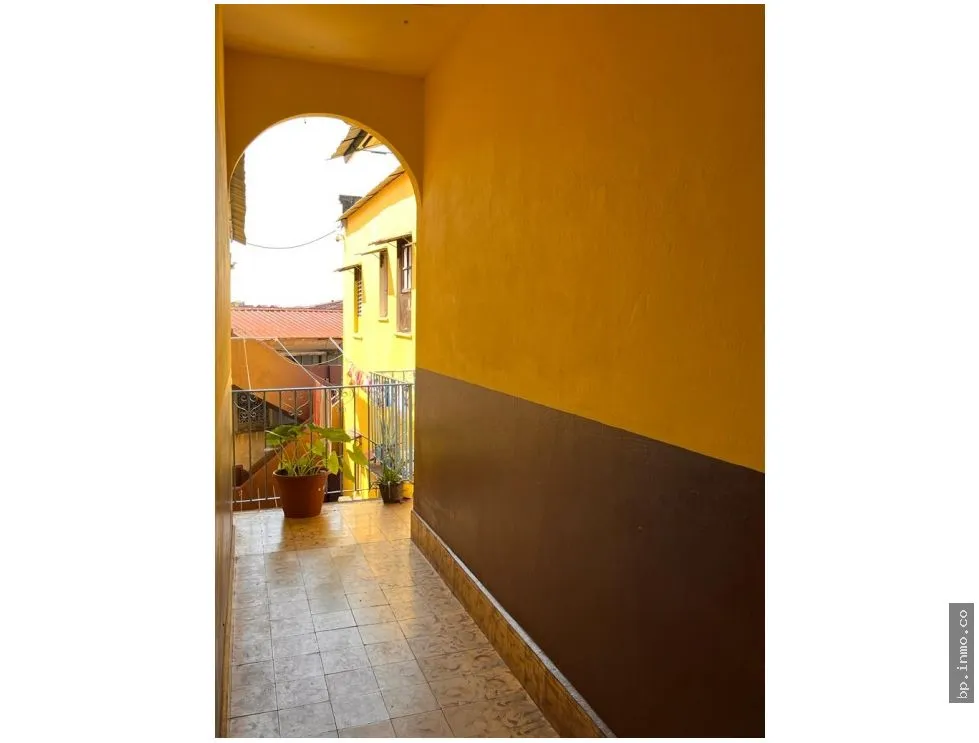 HOUSE FOR SALE STUDENTS, SANTA ANA