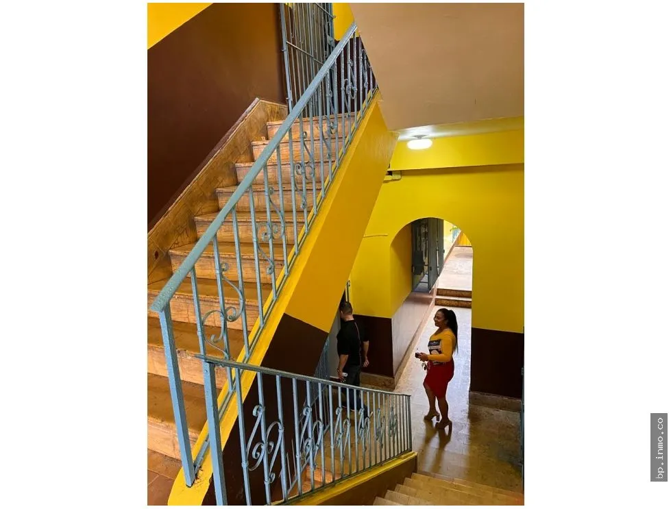 HOUSE FOR SALE STUDENTS, SANTA ANA