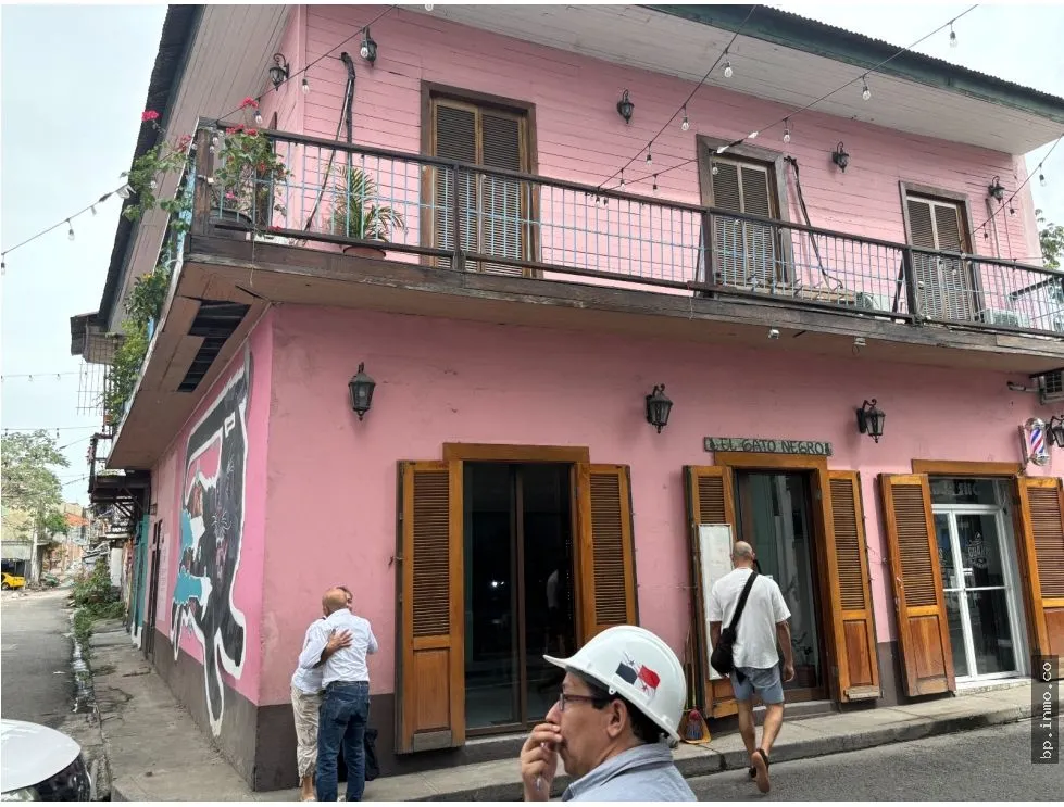 CASA ALBA FOR SALE, HISTORIC DISTRICT