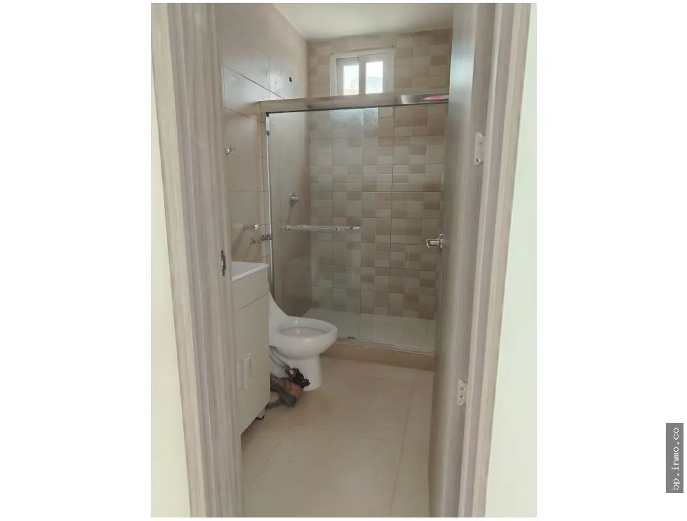 PENTHOUSE FOR SALE IN KING'S PARK, CONDADO DEL REY
