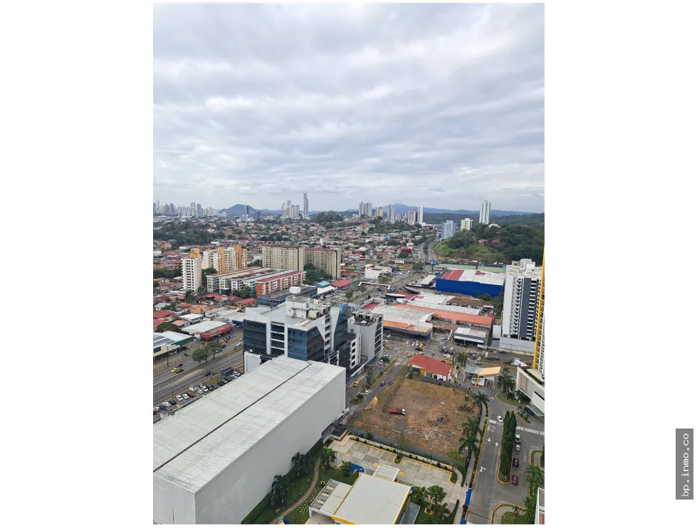 LAND FOR SALE IN CONDADO DEL REY - 4266 M2