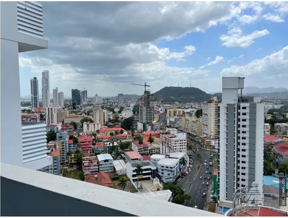 APARTMENT FOR SALE/RENT IN PH SIGNATURE - LA CRESTA