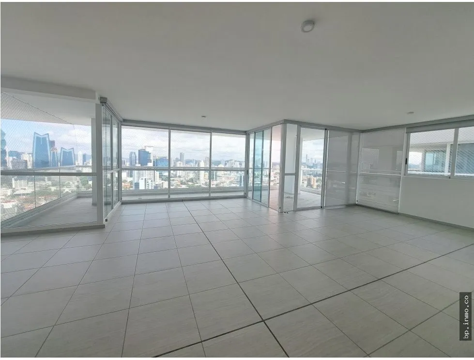 APARTMENT FOR SALE IN THE TOWERS RESIDENCES, SAN FRANCISCO