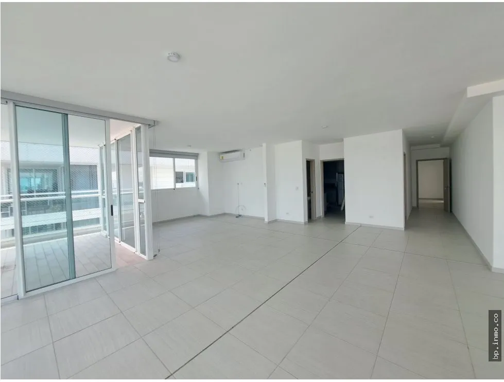 APARTMENT FOR SALE IN THE TOWERS RESIDENCES, SAN FRANCISCO