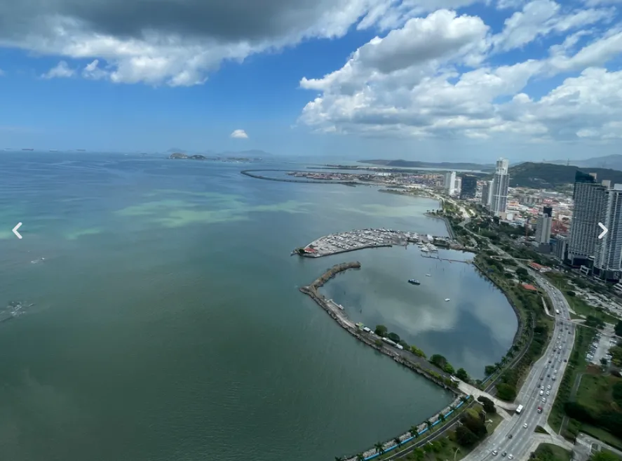 Venta de Penthouse en PH Water on the Bay