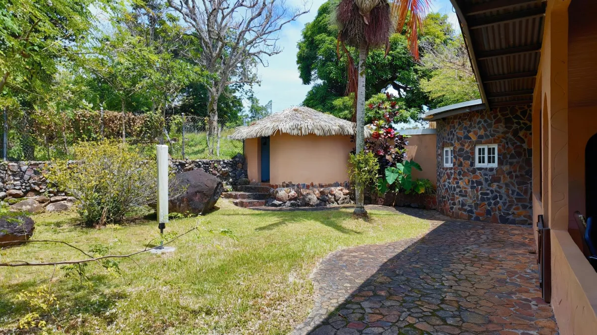 Furnished Home for Sale in Sora, Chame, Panama