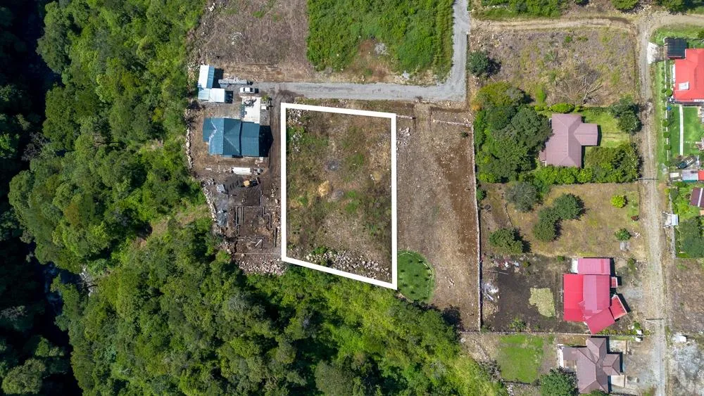 2,100 m² Lot for Sale in Las Trancas, Boquete