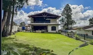 Furnished Luxury Home in Santa Lucia, Boquete