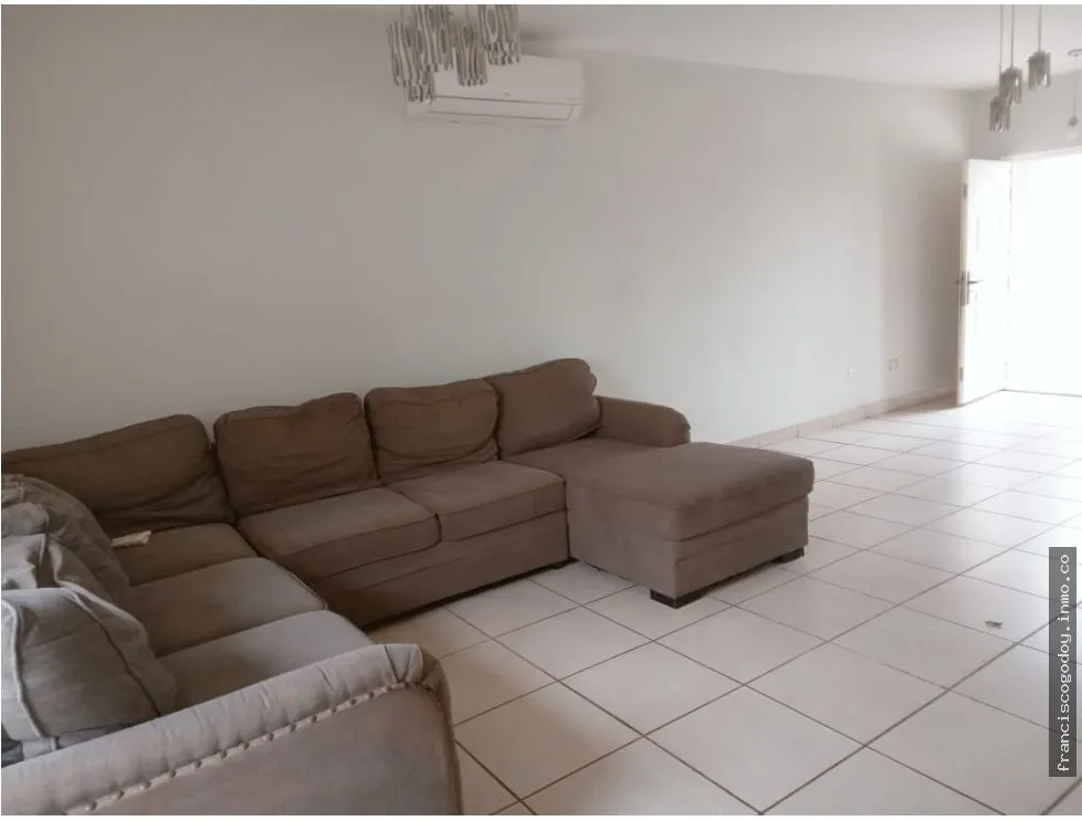 House for Sale in Brisas del Norte, Panama City