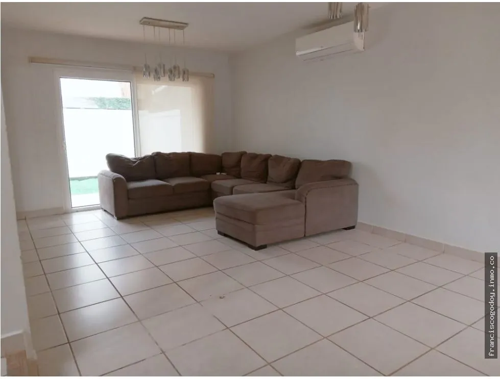 House for Sale in Brisas del Norte, Panama City