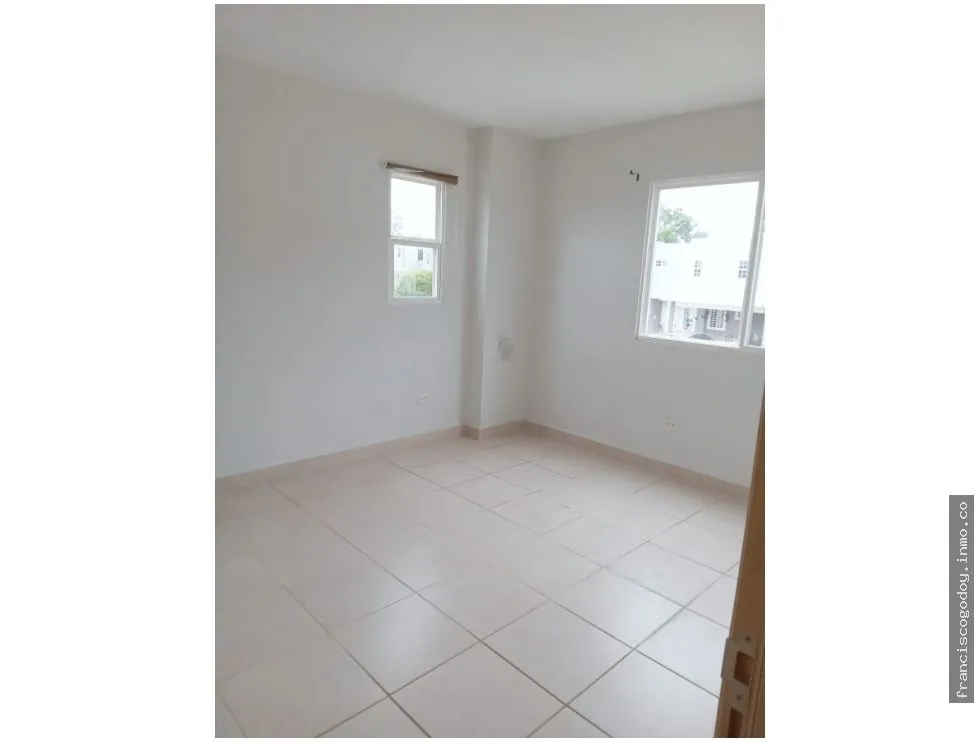 House for Sale in Brisas del Norte, Panama City