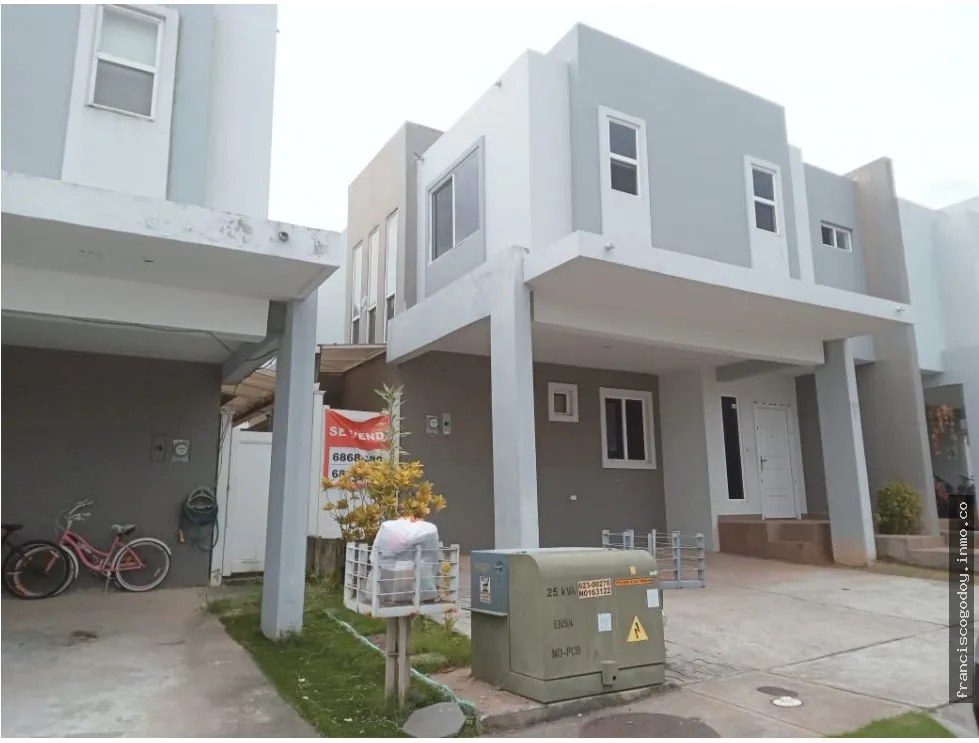 House for Sale in Brisas del Norte Panama City