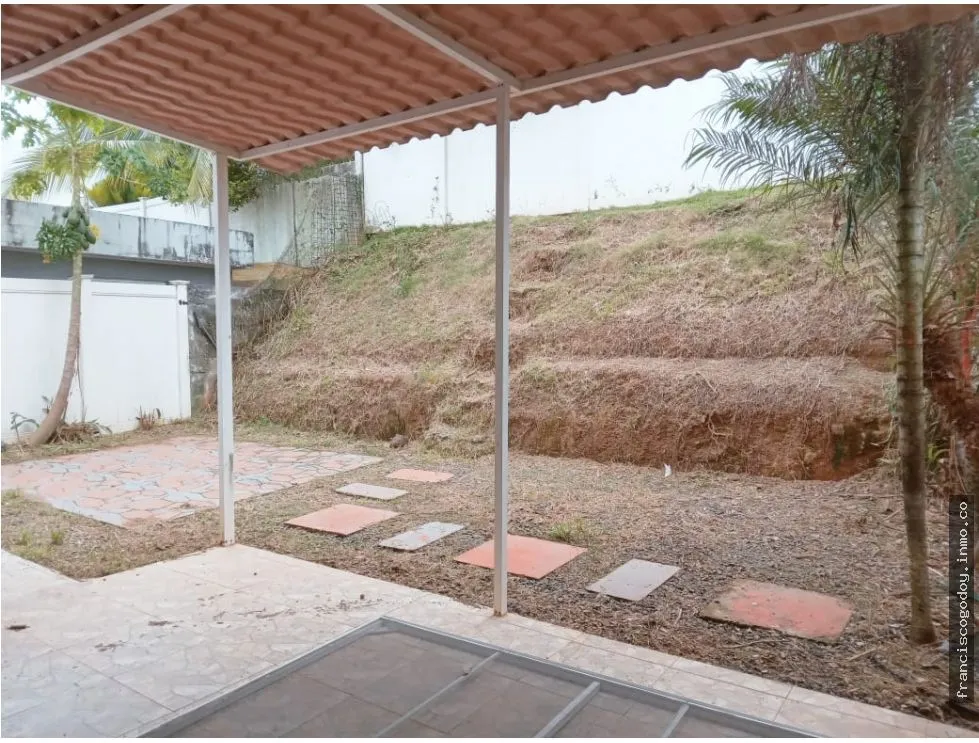 House for Sale in Brisas del Norte Panama City