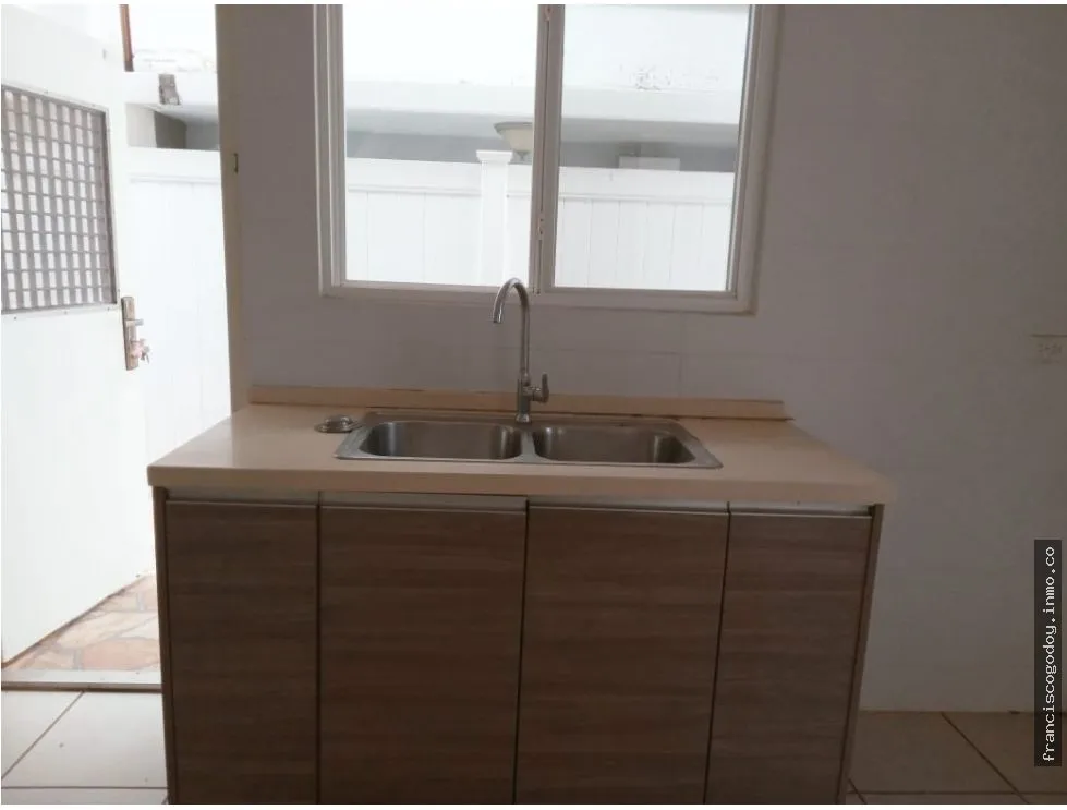 House for Sale in Brisas del Norte Panama City