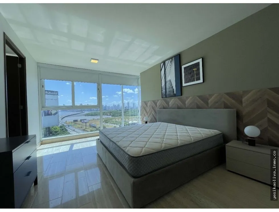 Sale of Furnished Apartment in Costa del Este