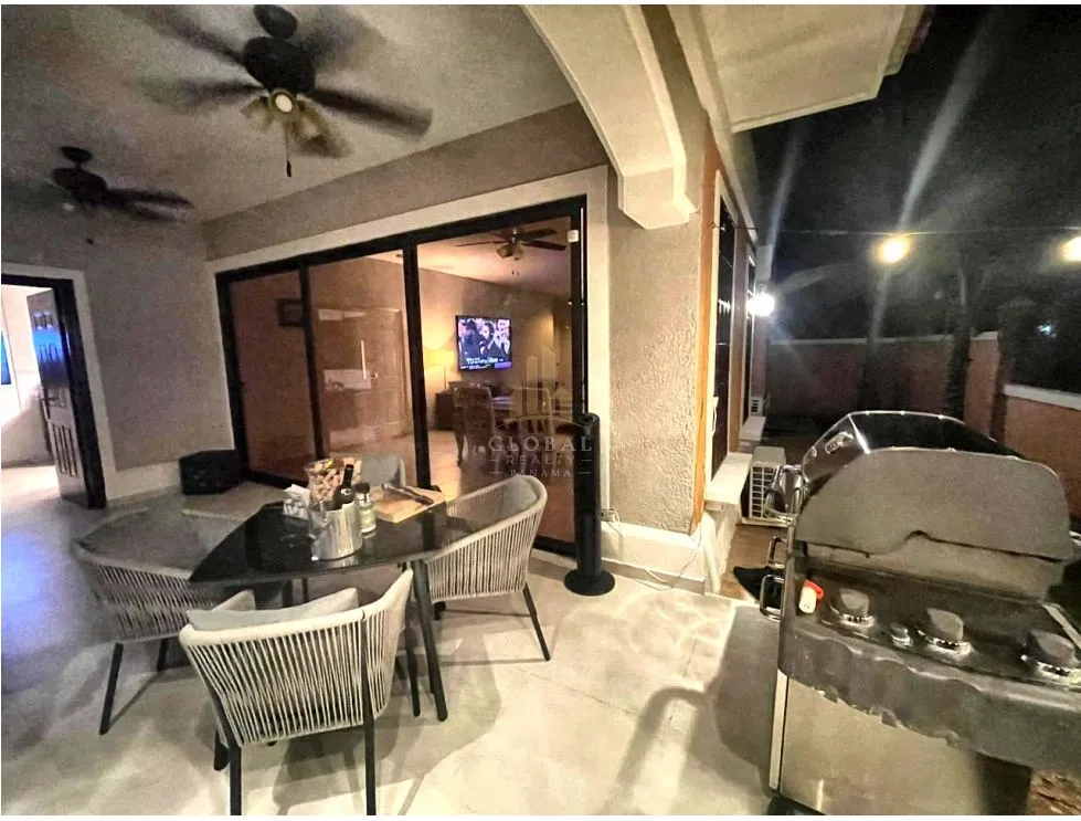 Sale of Spacious House in Clayton Village with Swimming Pool