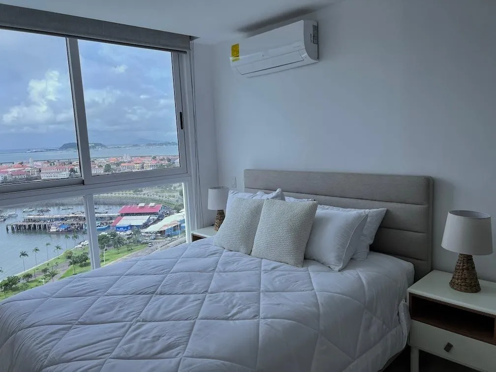 PH THE SANDS: Apartamento amoblado con vista al mar