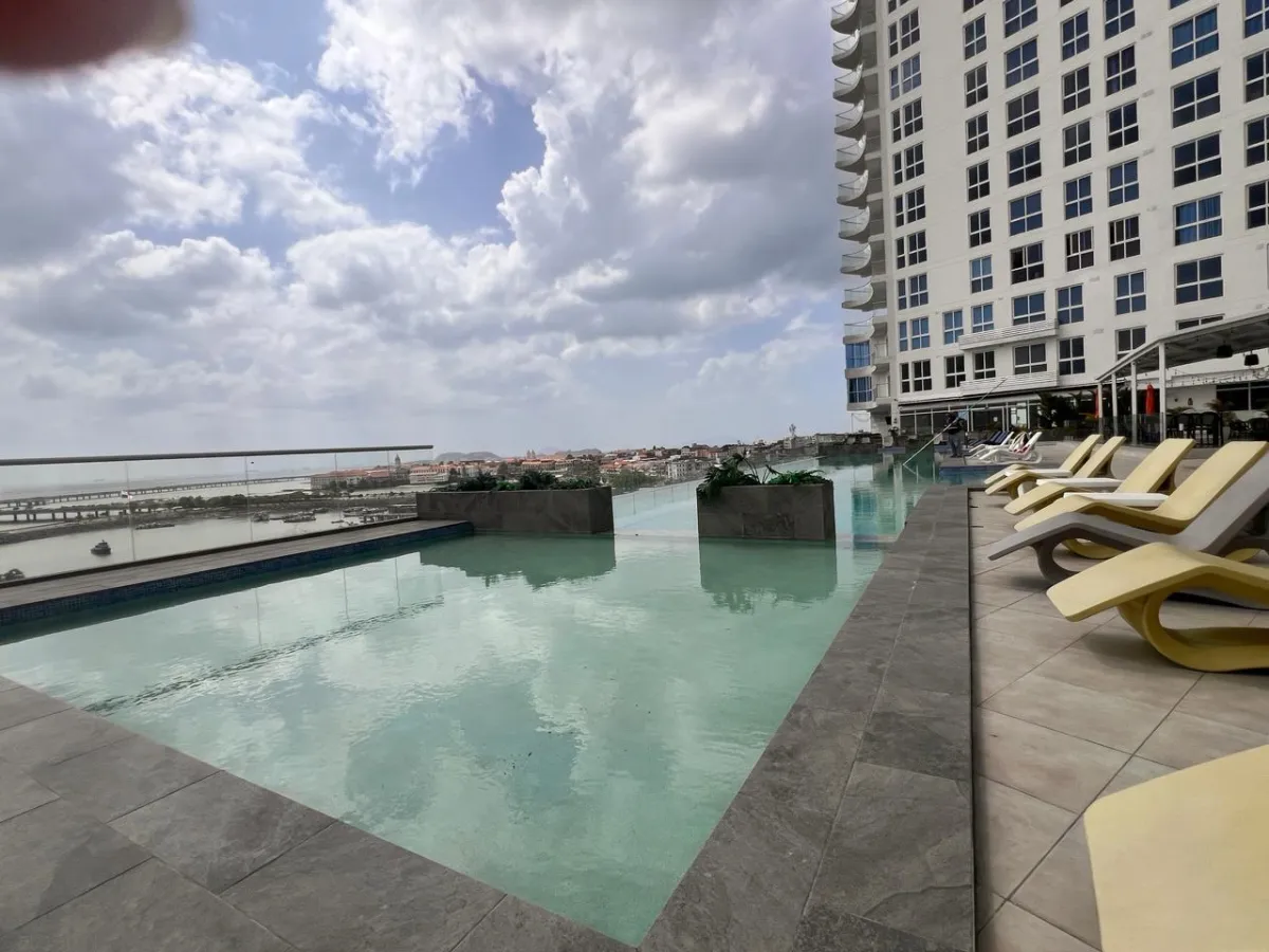 PH THE SANDS: Apartamento amoblado con vista al mar